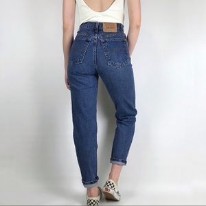 Vintage 512 Levi’s Mom Jeans